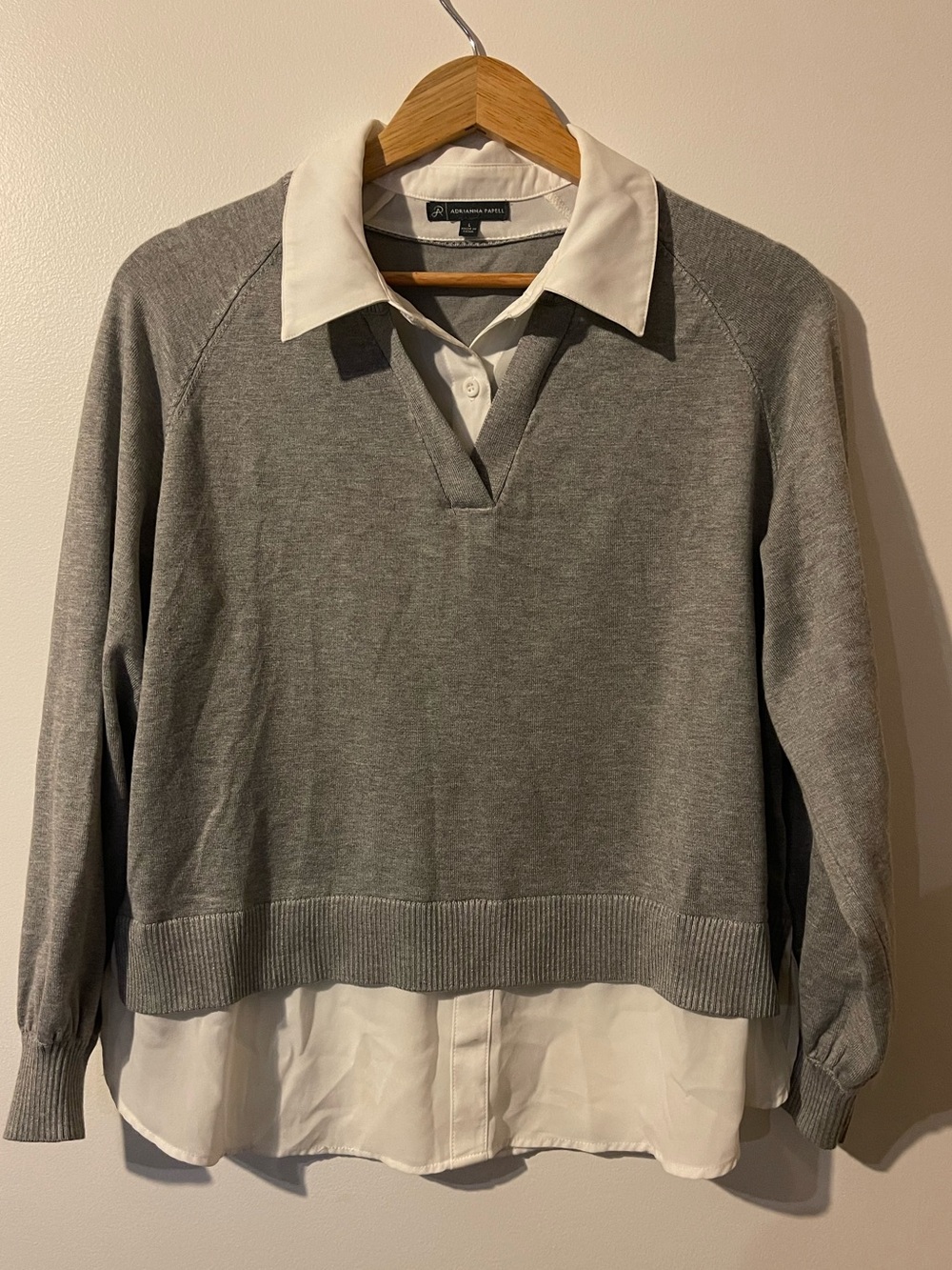 Adrianna Papell 2-in-1 Layered Sweater Blouse Grey White Collared Large